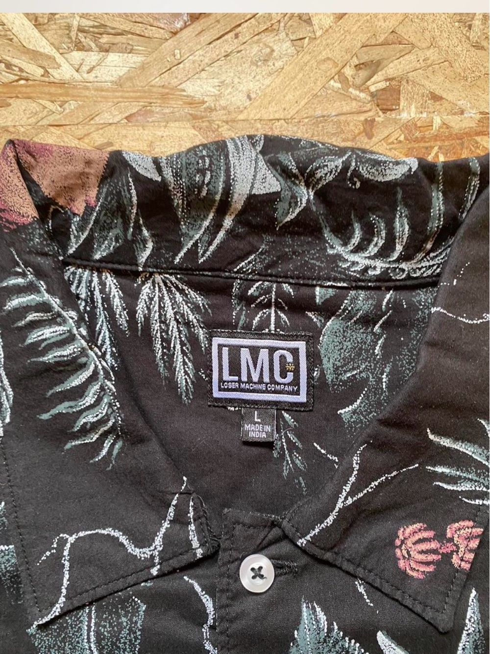LMC Black Hawaiian Skull/Floral Short-Sleeve Button-Down Shirt - Picture 5 of 8